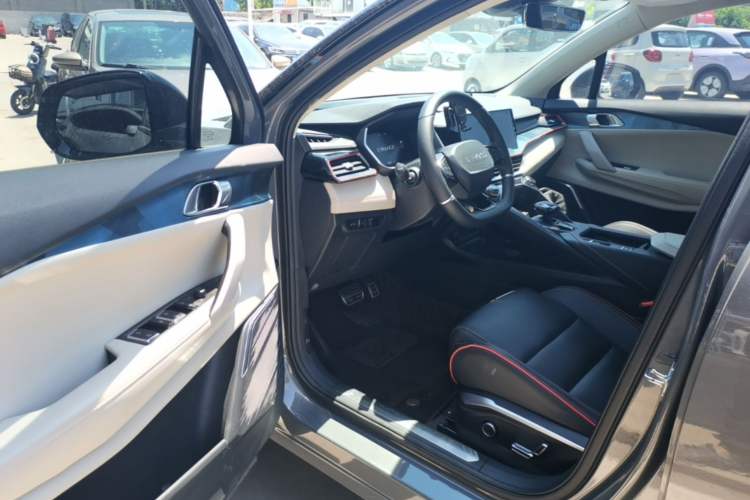 Used Lynk & Co 06 2020 1.5T YAO Halo Driver Seat