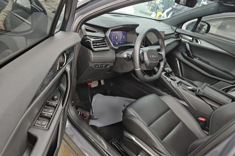 Used Lynk & Co 06 2020 1.5T JinPro model Driver Seat