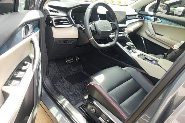 Used Lynk & Co 06 2020 1.5T YAO Halo Driver Seat