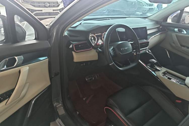 Used Lynk & Co 06 2020 1.5T YAO Halo Driver Seat