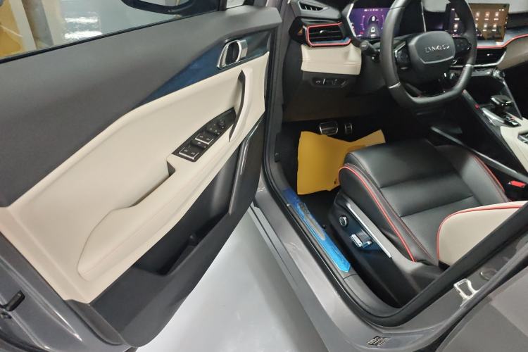 Used Lynk & Co 06 2020 1.5T YAO Halo Driver Seat