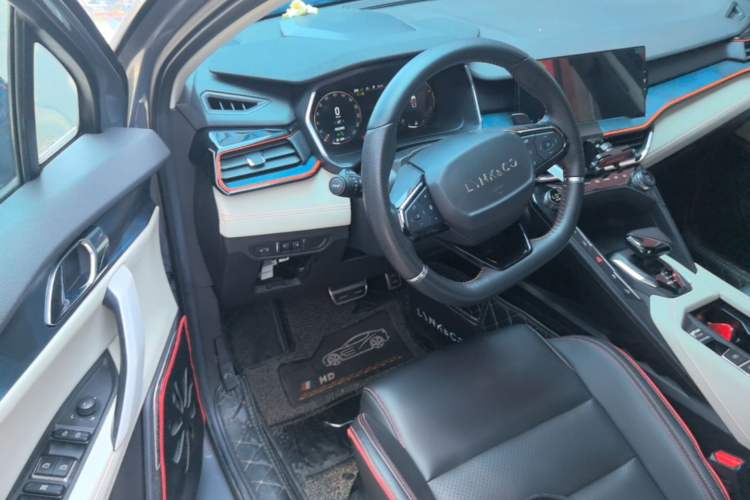 Used Lynk & Co 06 2020 1.5T YAO Halo Driver Seat
