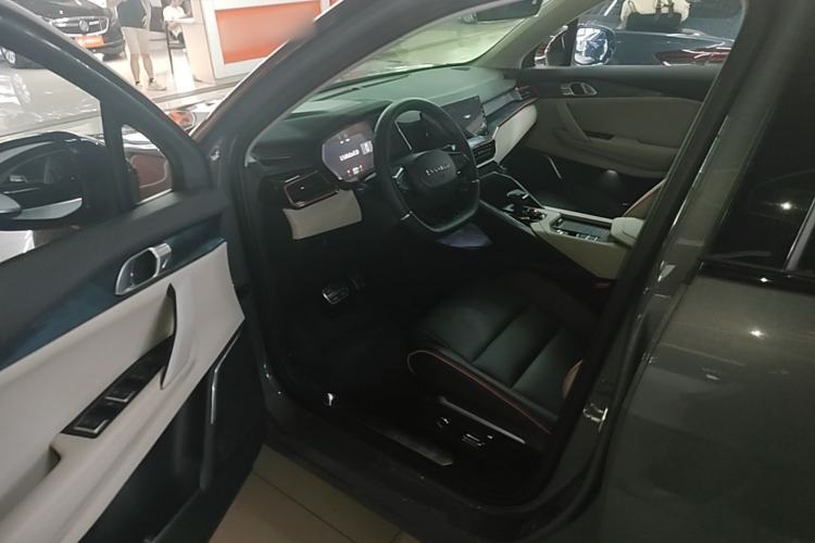 Used Lynk & Co 06 2020 1.5T YAO Halo Driver Seat