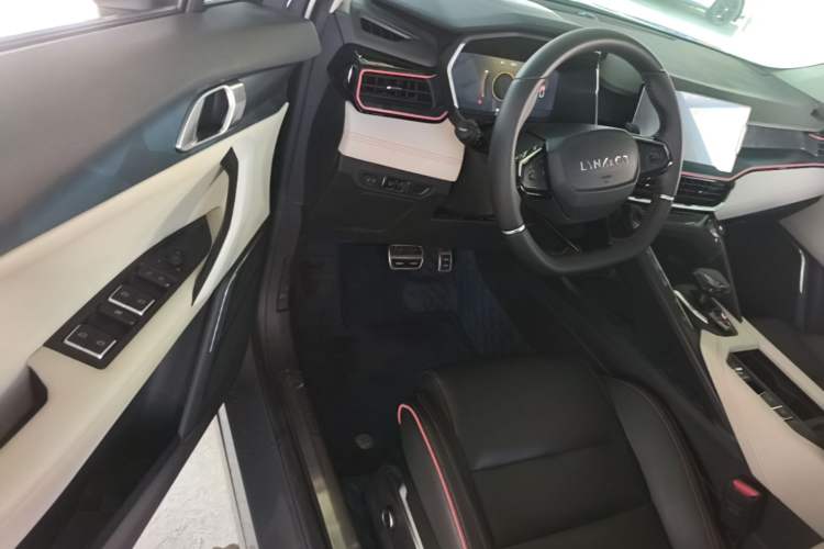 Used Lynk & Co 06 2020 1.5T YAO Halo Driver Seat
