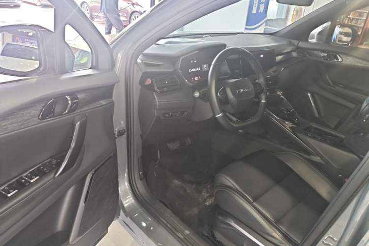 Used Lynk & Co 06 2020 1.5T JinPro model Driver Seat