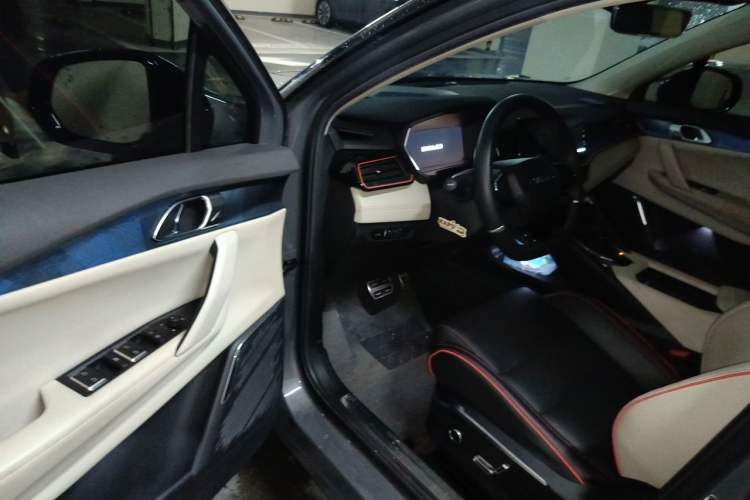 Used Lynk & Co 06 2020 1.5T YAO Halo Driver Seat