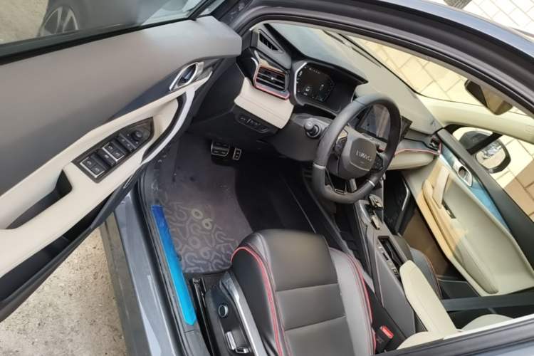 Used Lynk & Co 06 2020 1.5T YAO Halo Driver Seat