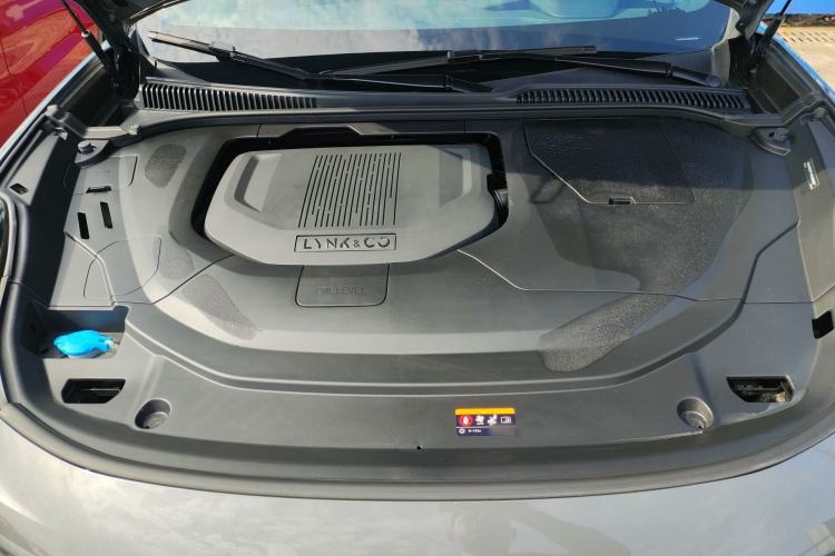 Used Lynk & Co 06 2020 1.5T JinPro model Engine Bay