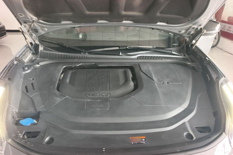 Used Lynk & Co 06 2020 1.5T JinPro model Engine Bay