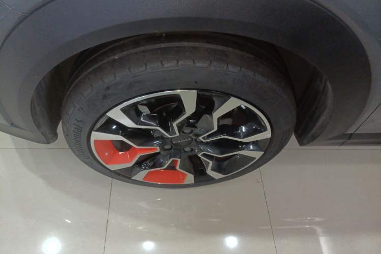 Used Lynk & Co 06 2020 1.5T YAO Halo Exterior 2