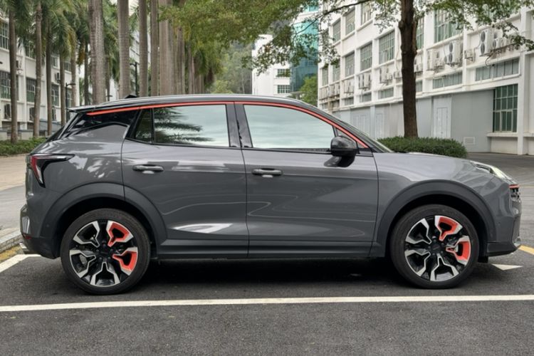 Used Lynk & Co 06 2020 1.5T YAO Halo Exterior 2