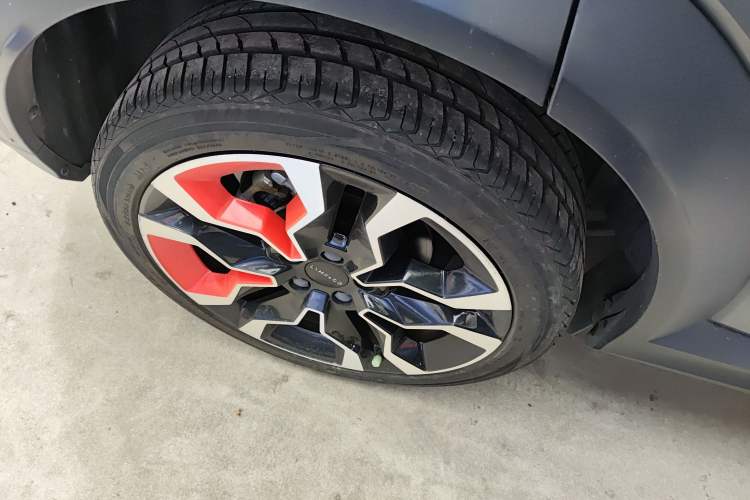 Used Lynk & Co 06 2020 1.5T YAO Halo Exterior 4