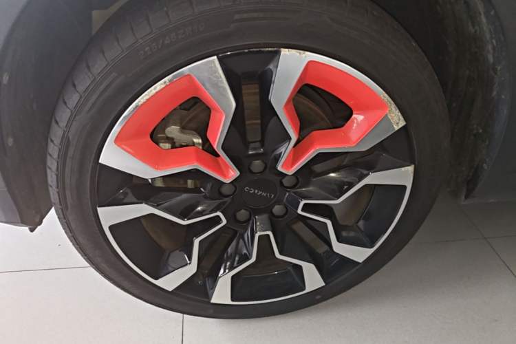 Used Lynk & Co 06 2020 1.5T YAO Halo Exterior 4