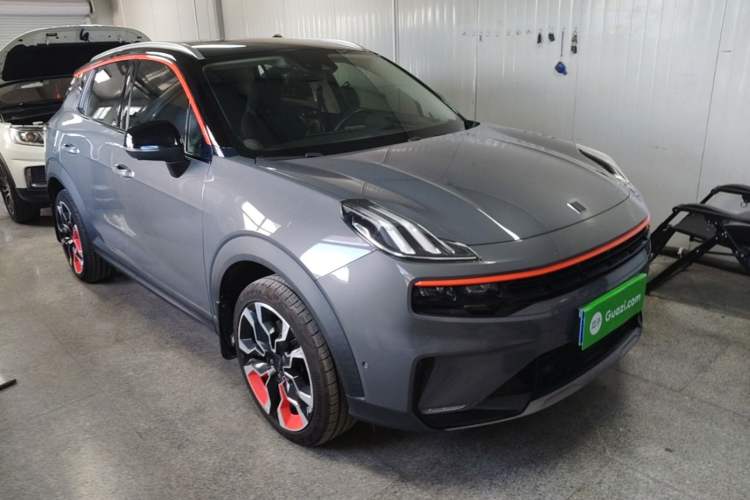 Used Lynk & Co 06 2020 1.5T YAO Halo Front Right 45 Deg