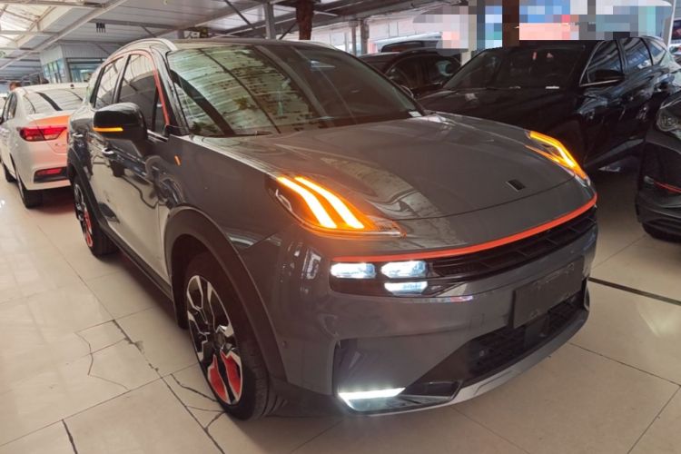Used Lynk & Co 06 2020 1.5T YAO Halo Front Right 45 Deg