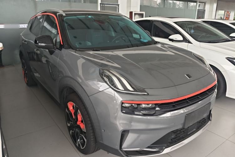 Used Lynk & Co 06 2020 1.5T YAO Halo Front Right 45 Deg