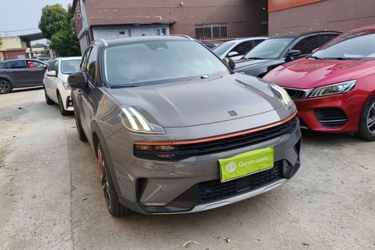 Used Lynk & Co 06 2020 1.5T YAO Halo Front Right 45 Deg