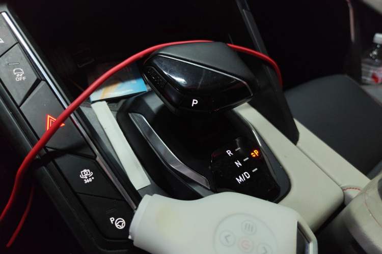 Used Lynk & Co 06 2020 1.5T YAO Halo Gear Lever