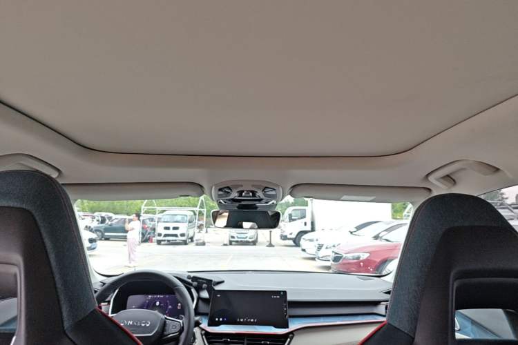Used Lynk & Co 06 2020 1.5T YAO Halo Headliner