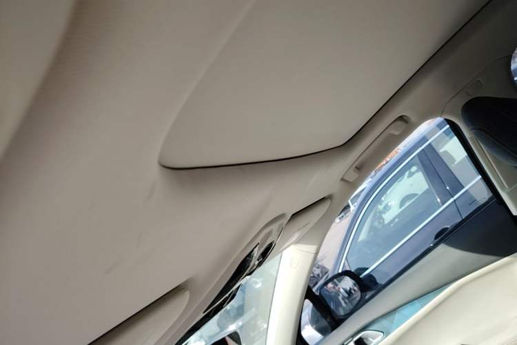 Used Lynk & Co 06 2020 1.5T YAO Halo Headliner