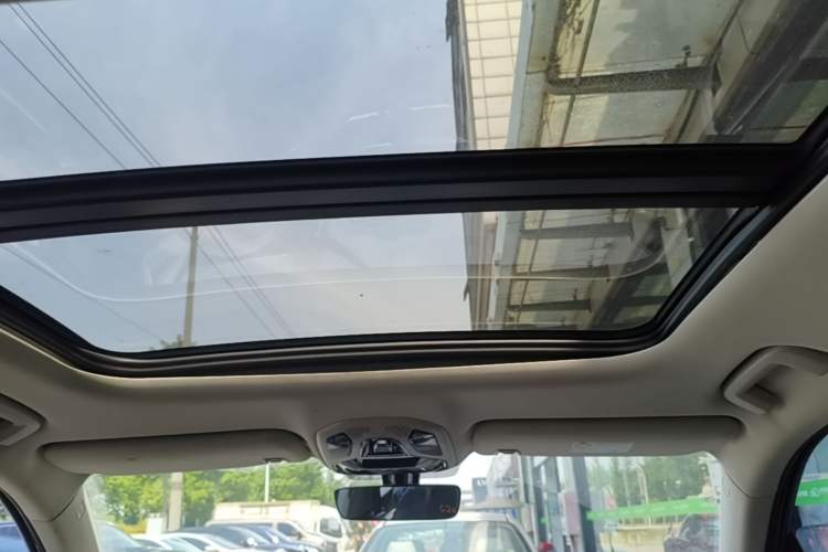 Used Lynk & Co 06 2020 1.5T Type Plus Headliner