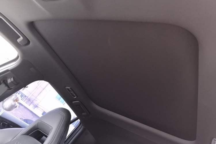 Used Lynk & Co 06 2020 1.5T JinPro model Headliner