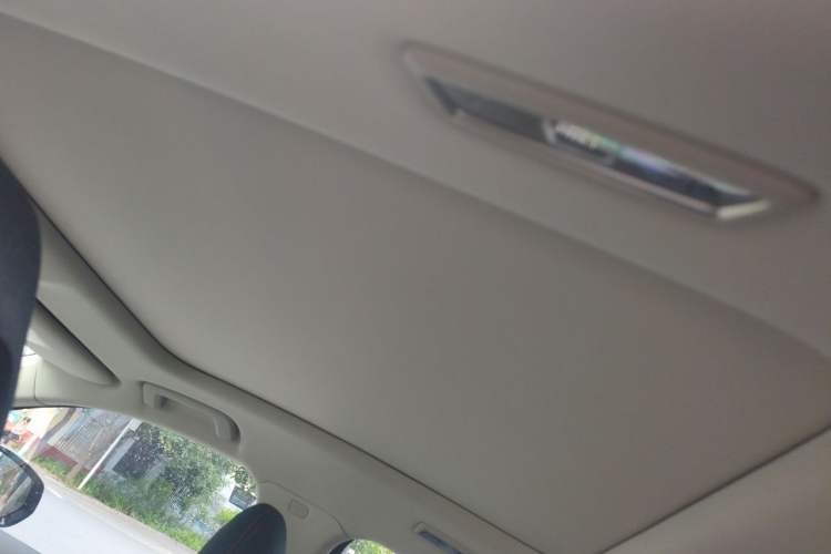 Used Lynk & Co 06 2020 1.5T YAO Halo Headliner