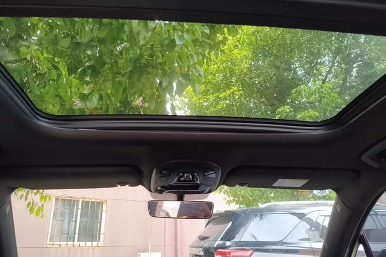 Used Lynk & Co 06 2020 1.5T JinPro model Headliner