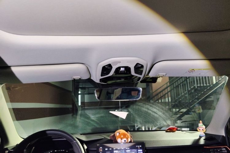 Used Lynk & Co 06 2020 1.5T YAO Halo Headliner