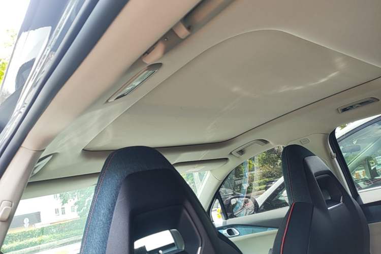Used Lynk & Co 06 2020 1.5T YAO Halo Headliner