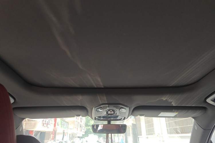 Used Lynk & Co 06 2020 1.5T JinPro model Headliner