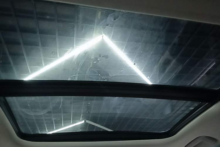 Used Lynk & Co 06 2020 1.5T YAO Halo Headliner