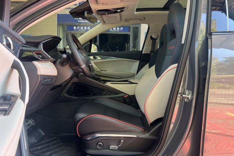 Used Lynk & Co 06 2020 1.5T YAO Halo Interior 1