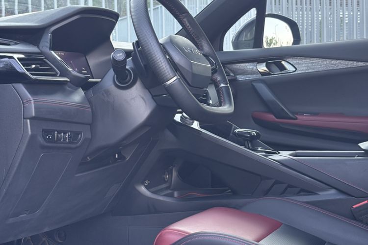 Used Lynk & Co 06 2020 1.5T JinPro model Interior 2