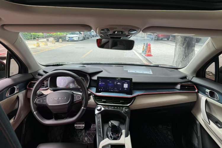 Used Lynk & Co 06 2020 1.5T YAO Halo Interior 2