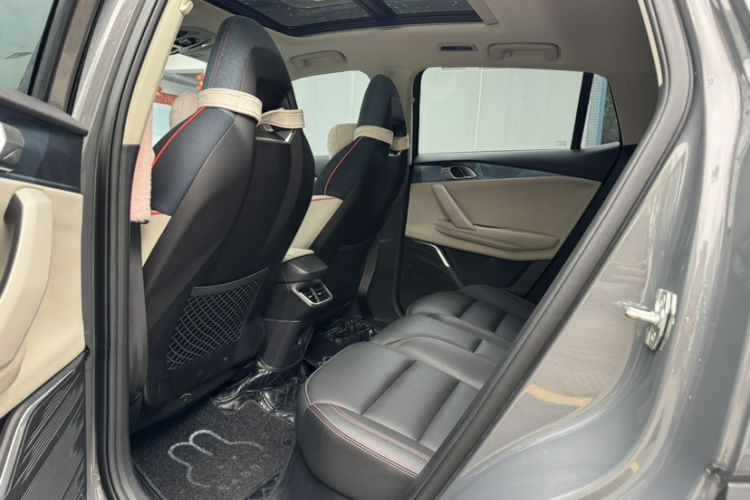 Used Lynk & Co 06 2020 1.5T YAO Halo Interior 3