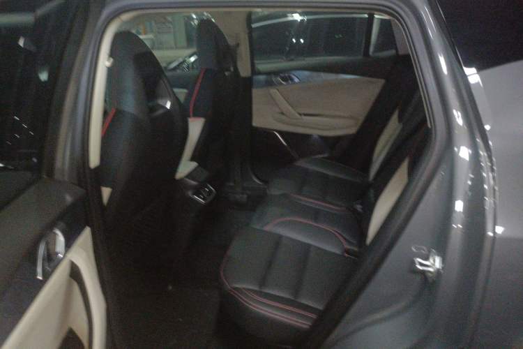 Used Lynk & Co 06 2020 1.5T YAO Halo Interior 4