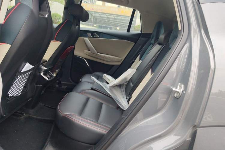 Used Lynk & Co 06 2020 1.5T YAO Halo Interior 4