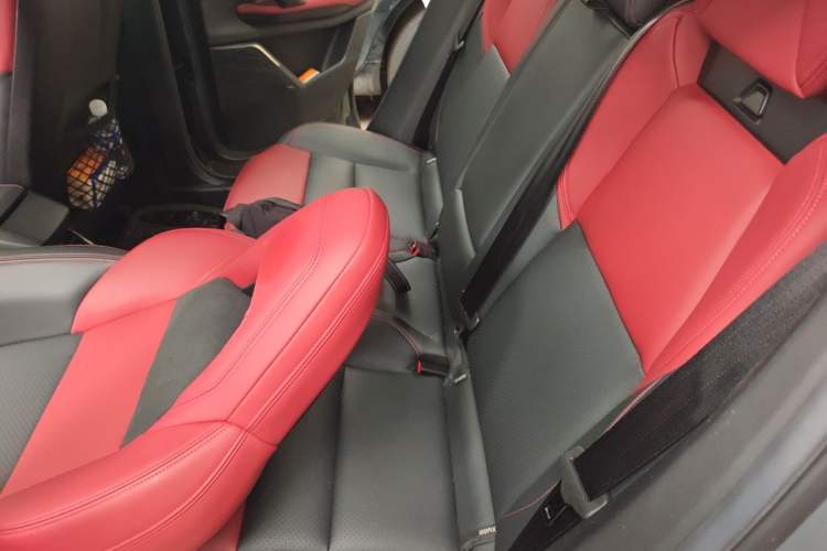 Used Lynk & Co 06 2020 1.5T JinPro model Interior 4