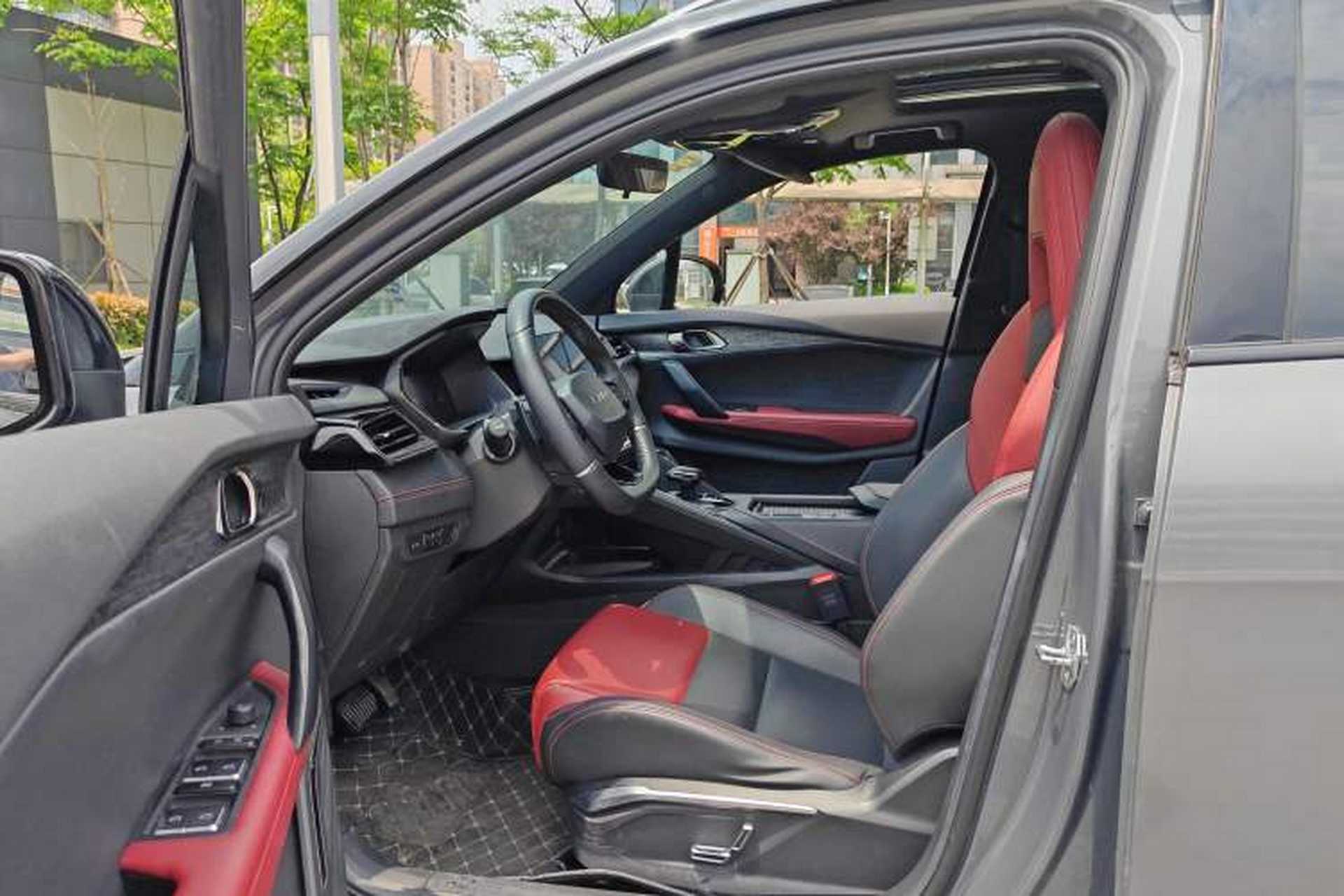 Used Lynk & Co 06 2020 1.5T JinPro model Interior 4