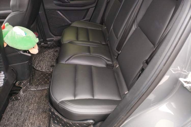 Used Lynk & Co 06 2020 1.5T JinPro model Interior 4