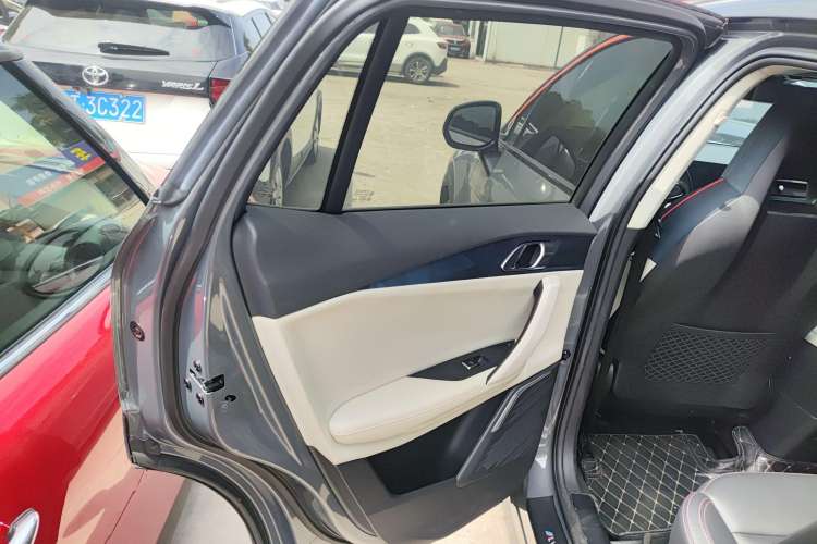 Used Lynk & Co 06 2020 1.5T YAO Halo Interior 5