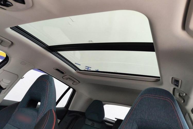 Used Lynk & Co 06 2020 1.5T YAO Halo Interior 7