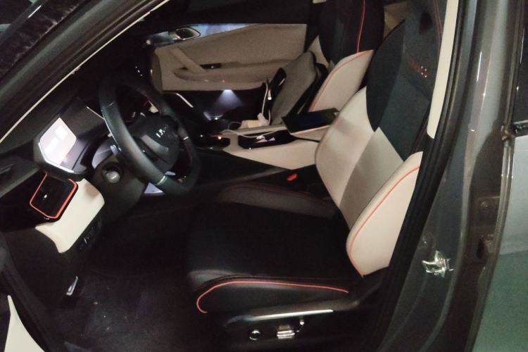 Used Lynk & Co 06 2020 1.5T YAO Halo Left Front Seat