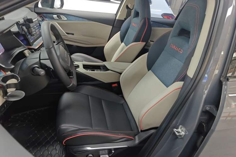 Used Lynk & Co 06 2020 1.5T YAO Halo Left Front Seat