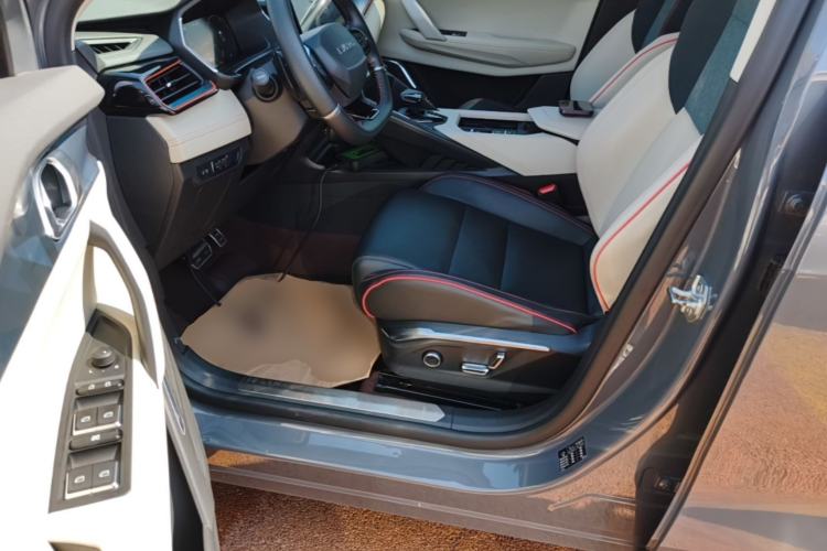 Used Lynk & Co 06 2020 1.5T YAO Halo Left Front Seat