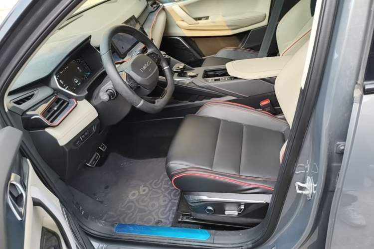 Used Lynk & Co 06 2020 1.5T YAO Halo Left Front Seat