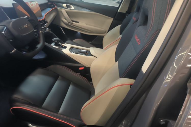 Used Lynk & Co 06 2020 1.5T YAO Halo Left Front Seat