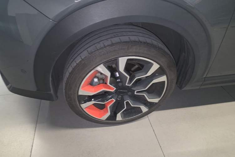 Used Lynk & Co 06 2020 1.5T YAO Halo Left Front Wheel Hub