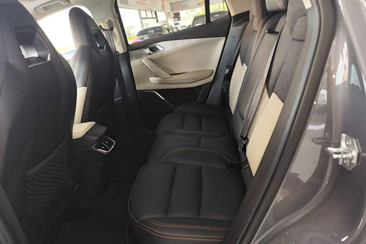 Used Lynk & Co 06 2020 1.5T Type Plus Left Rear Seat